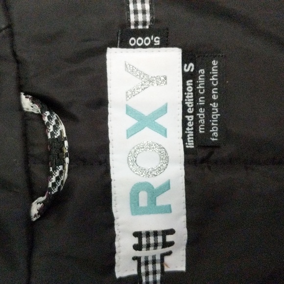 Roxy Limited Edition Jacket Size Small - Picture 9 of 14